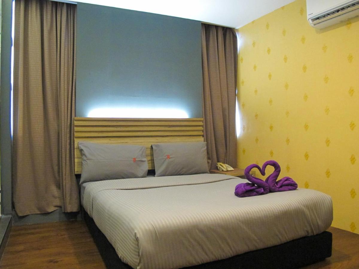 Classical Boutique Hotel Puchong Exterior photo